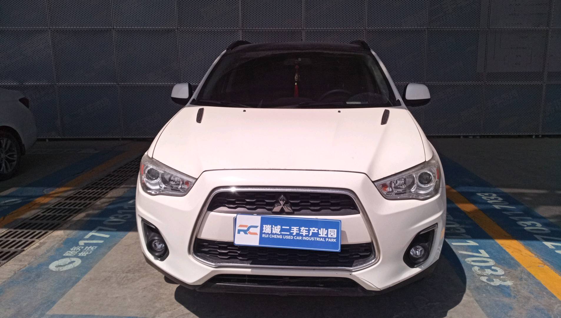 三菱 劲炫ASX 2015款 2.0L CVT四驱尊贵版 二手车市场选瑞诚