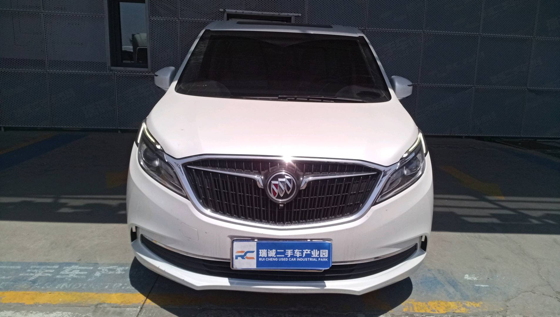 别克 别克GL8 2017款 ES 28T 舒适型 国V 二手车市场选瑞诚