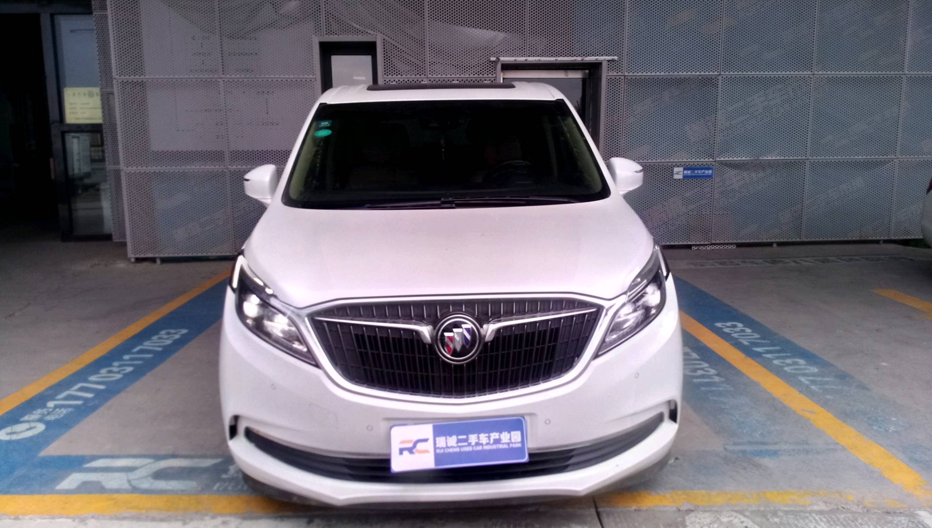 别克 别克GL8 2017款 ES 28T 旗舰型 国V 二手车市场选瑞诚